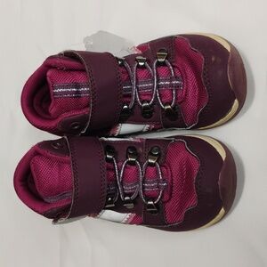 Winter Boots - SIZE: 9.5